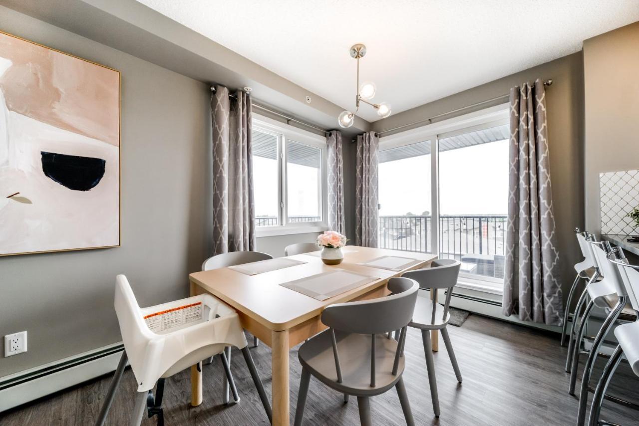 Peaceful Oasis Condo, Ac, Top Floor, Secure Ug Parking, Balcony, King Bed! Edmonton Exteriér fotografie